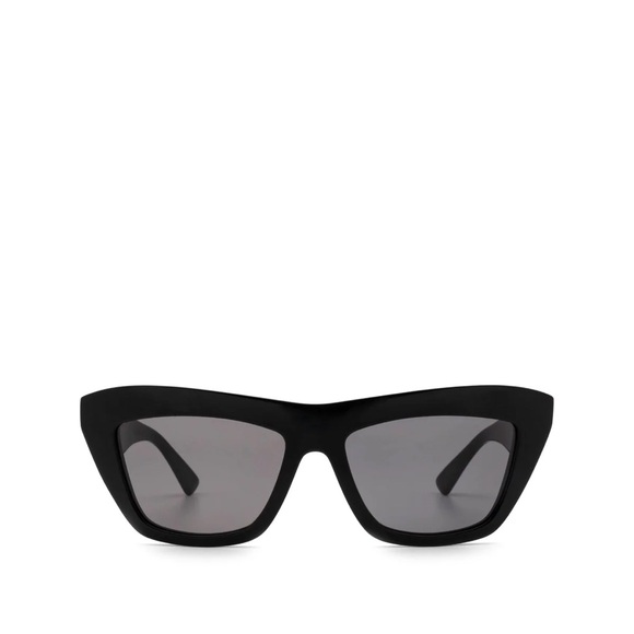 Bottega Veneta Accessories - Bottega Veneta Eyewear Cat-Eye Frame Sunglasses